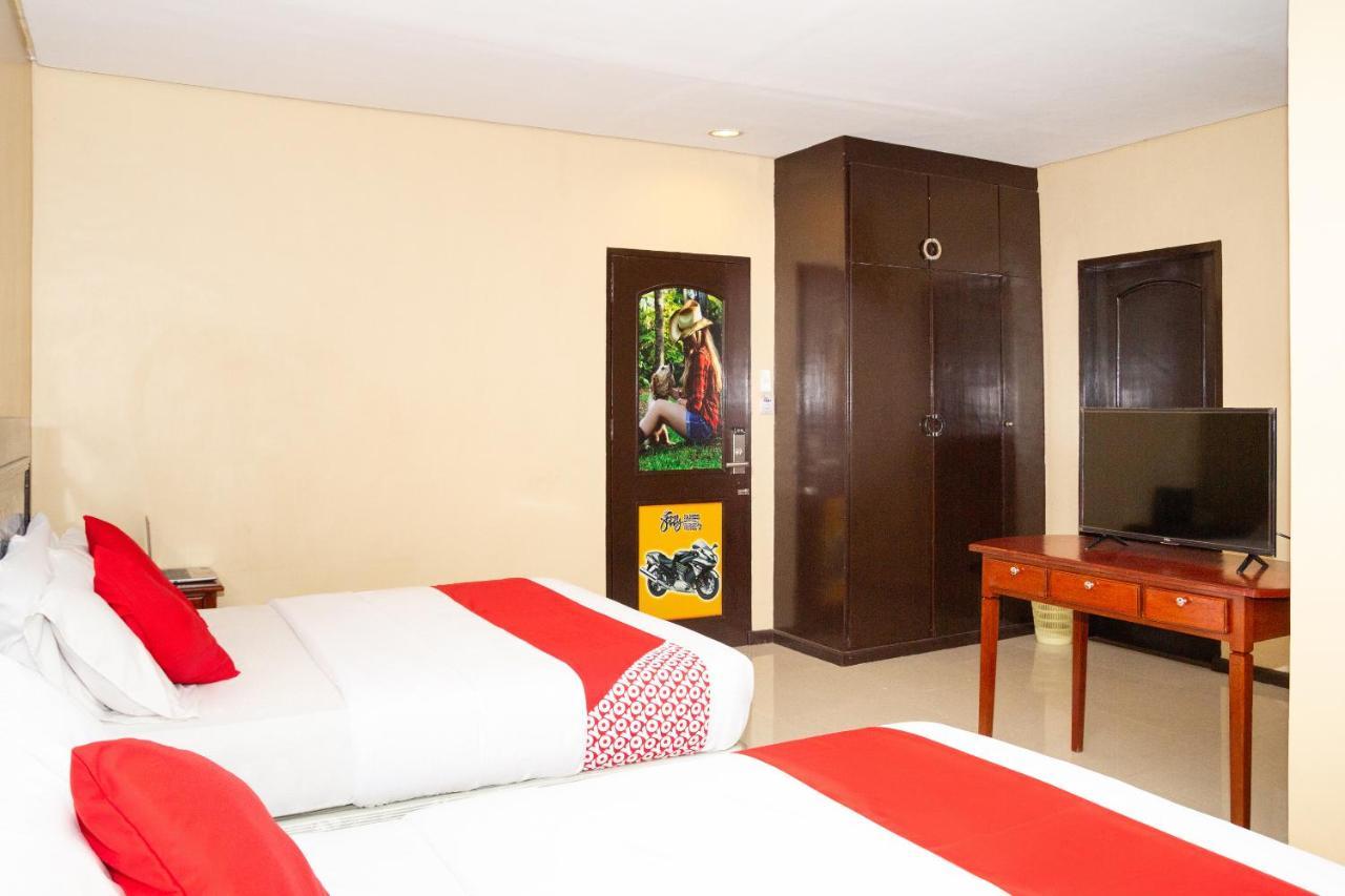 Oyo 133 Jazzy James Country Hotel 2 Davao City Exteriör bild